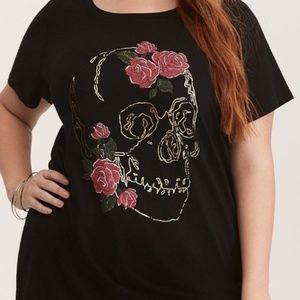 Torrid skull and Roses t shirt